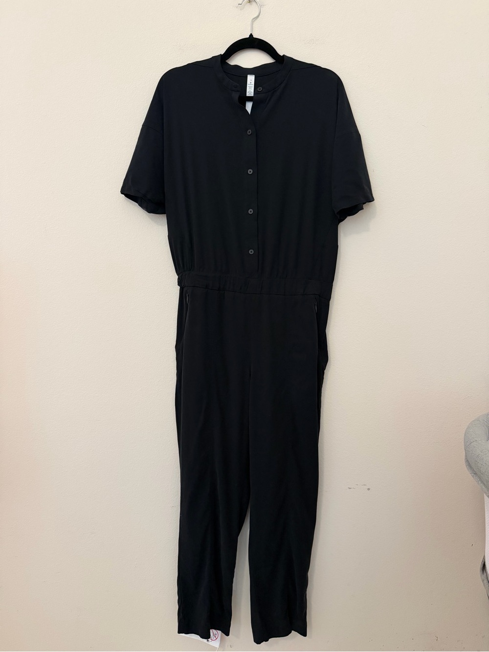 Lululemon Black Perfectly Poised Jumpsuit Size 10 Modal Short Sleeve Casual
